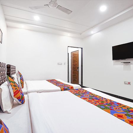 Fabhotel Villa De Benares Exteriér fotografie