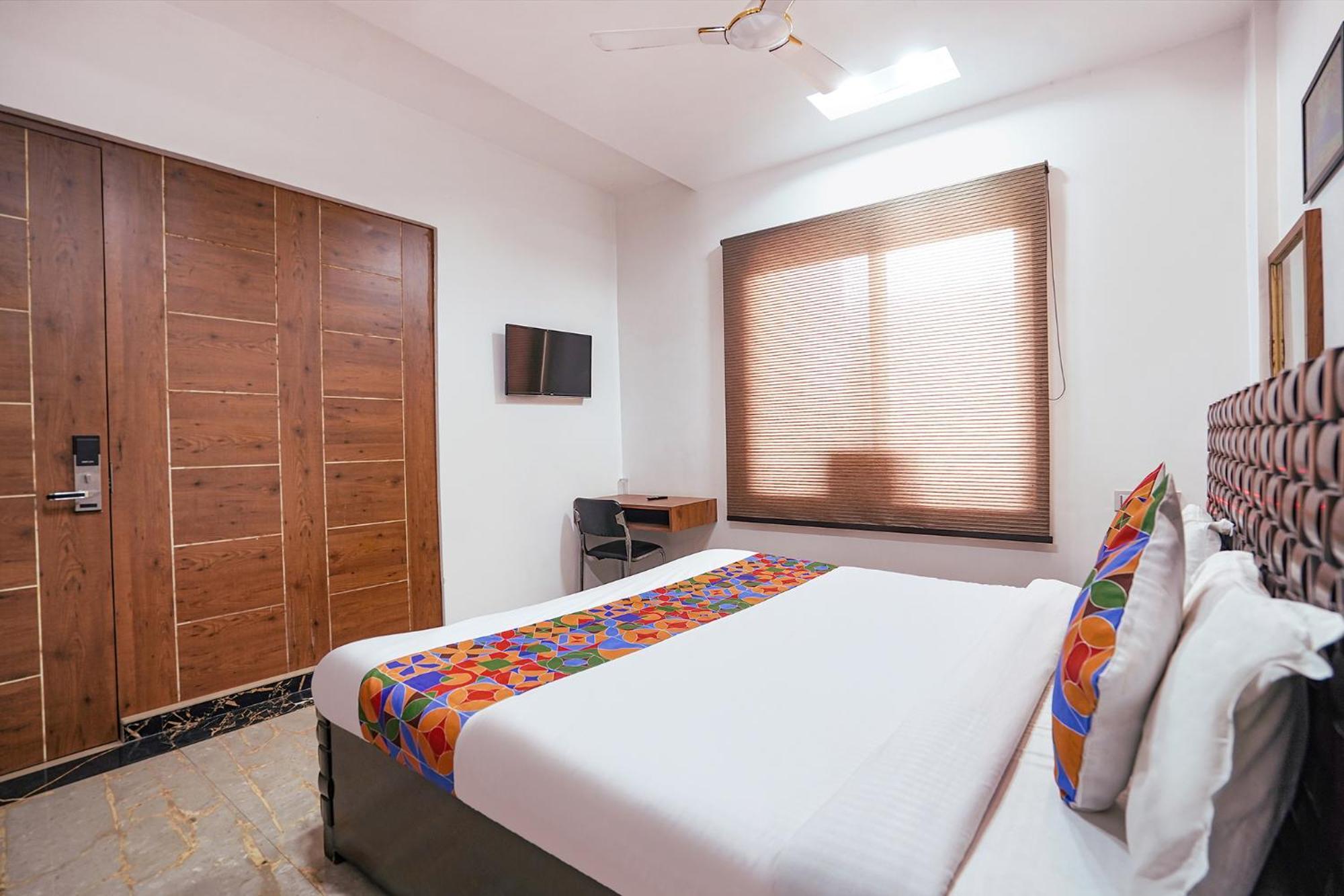 Fabhotel Villa De Benares Exteriér fotografie