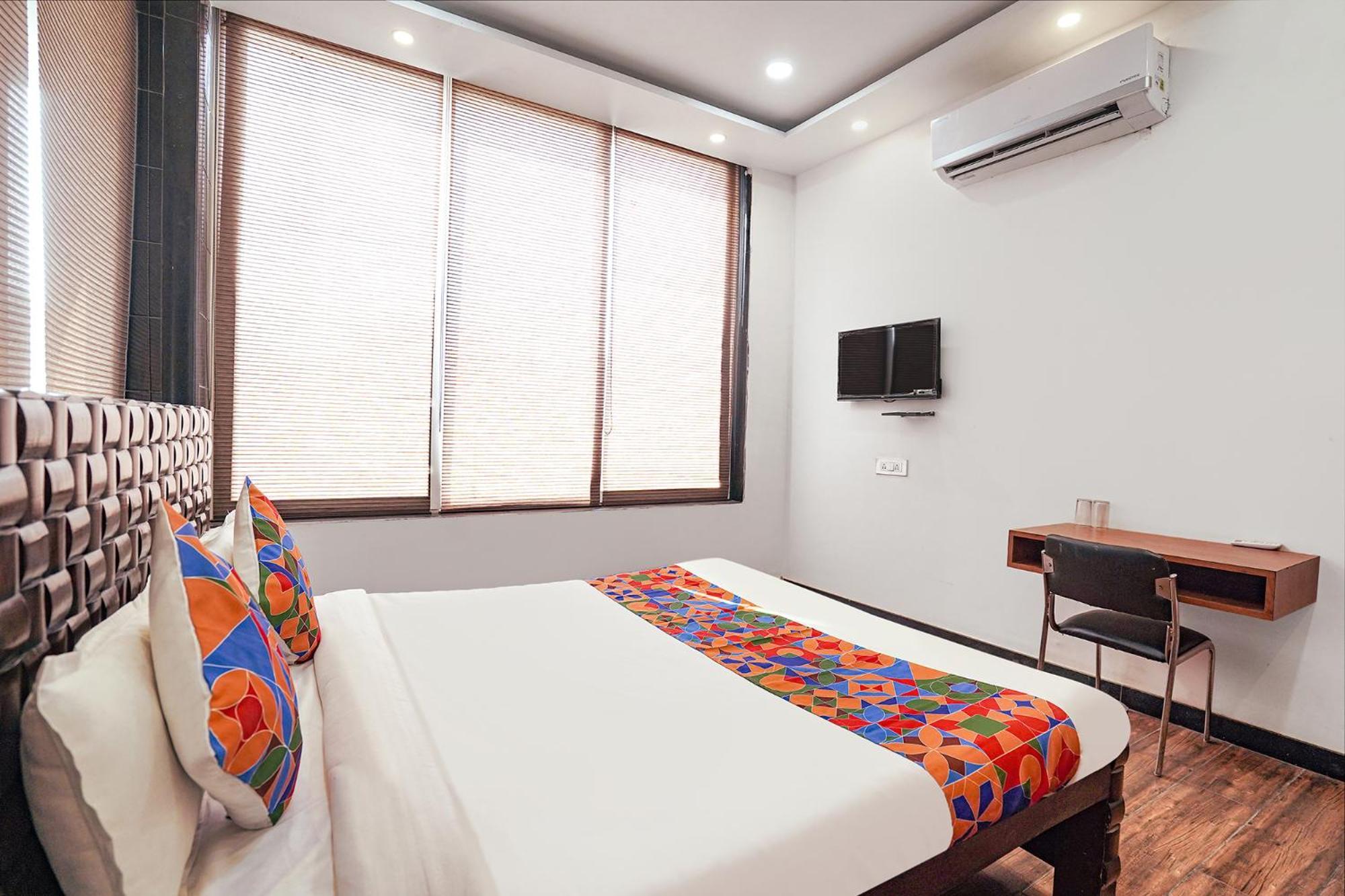Fabhotel Villa De Benares Exteriér fotografie
