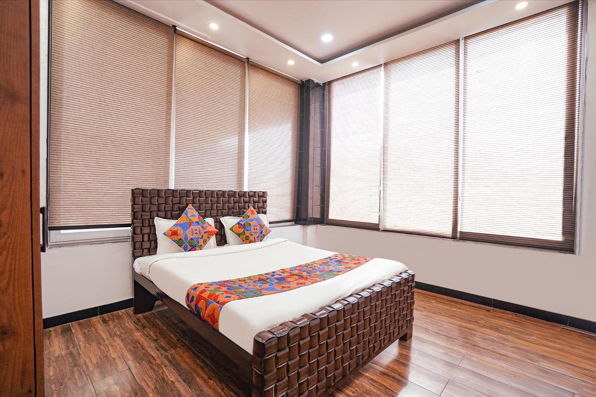 Fabhotel Villa De Benares Exteriér fotografie